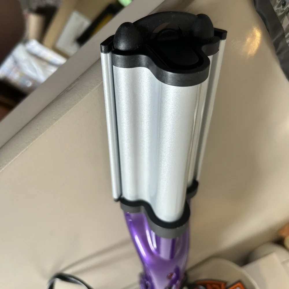Bed Head Wave Artist Deep Waver, Combat Frizz, Add Massive Shine for Beachy Hair